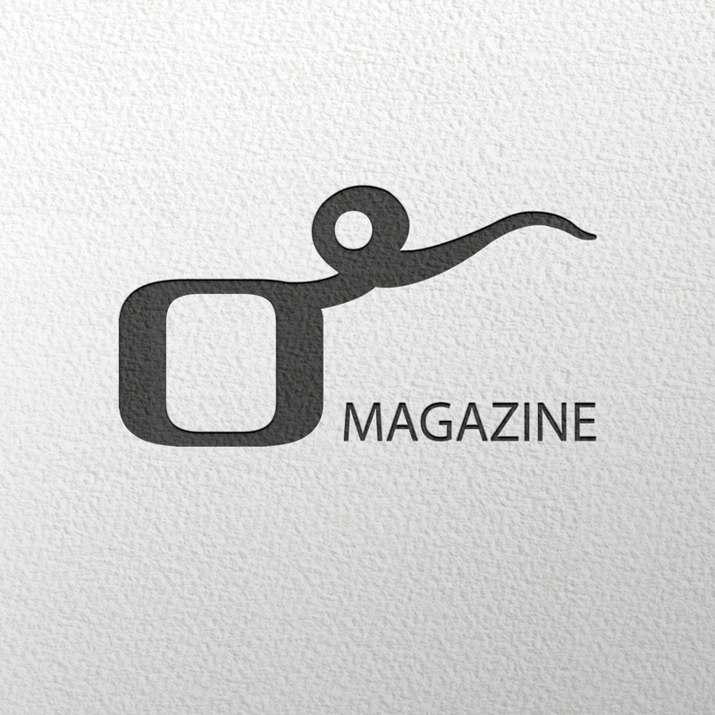 Logotipo negro sobre un papel blanco