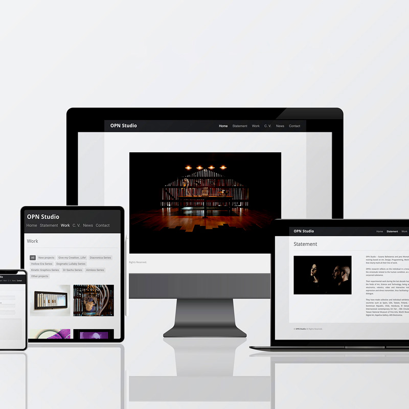 Pantalla de ordenador, tablet, ladtop y móvil mostrando la web de OPN Studio